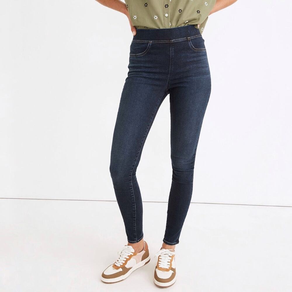 Madewell Petite Pull-On Skinny Jeans in Wisteria Wash Size 28 Petite - Picture 1 of 9